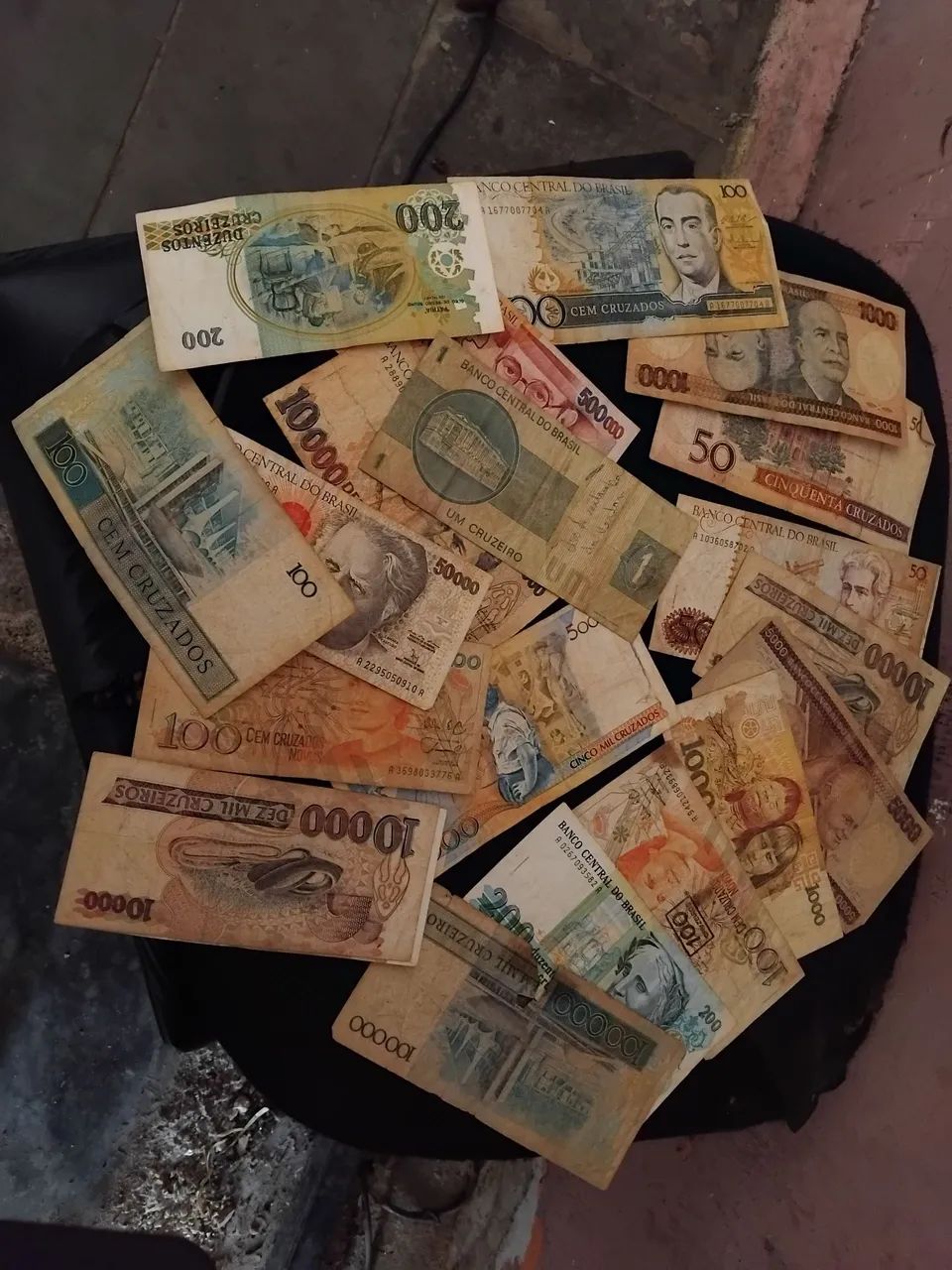 Selos ,moedas e notas antigas  - Foto 3