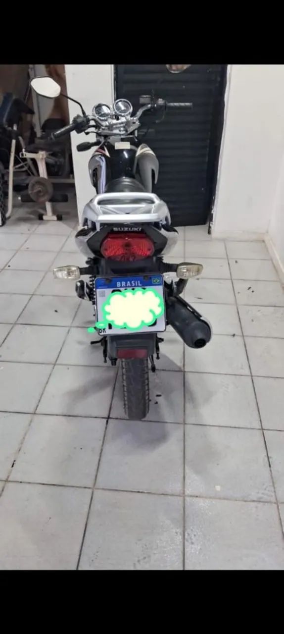 Suzuki GSR 125 - Foto 3