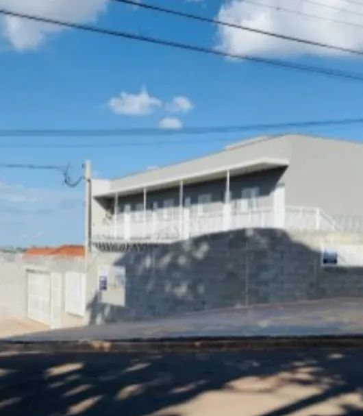 PREDIO SOBRADO A VENDA COM 10 KITNETS NA REGIÃO CENTRAL - Foto 4