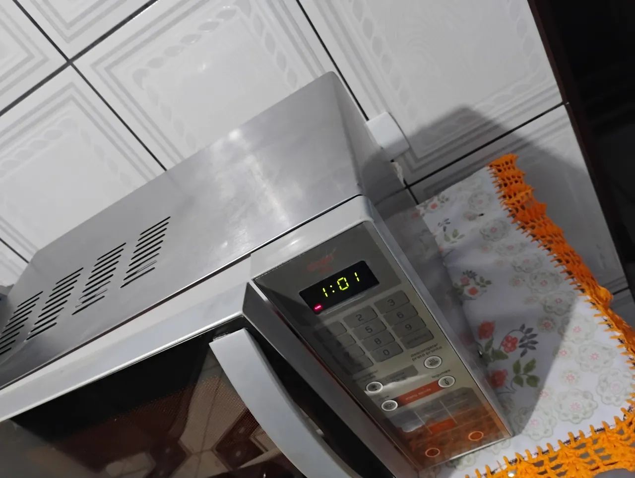 Microondas Brastemp 21 litros  - Foto 2