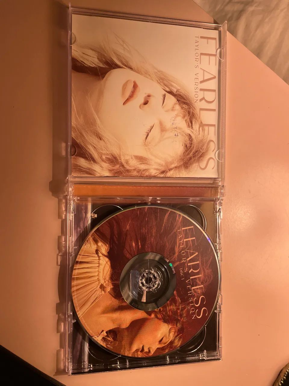 CD autografado Fearless (Taylor?s Version) - Taylor Swift - Foto 2