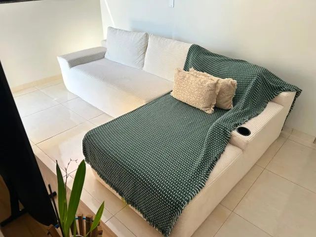Sofá Moderno Off White