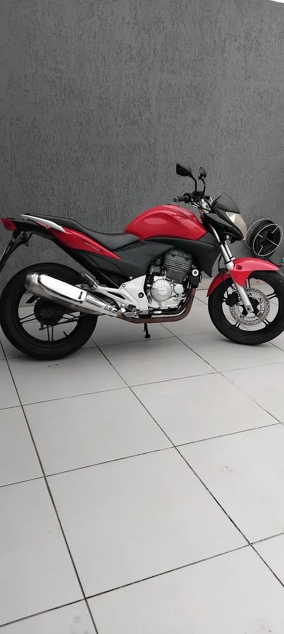 Honda CB 300R - Foto 2