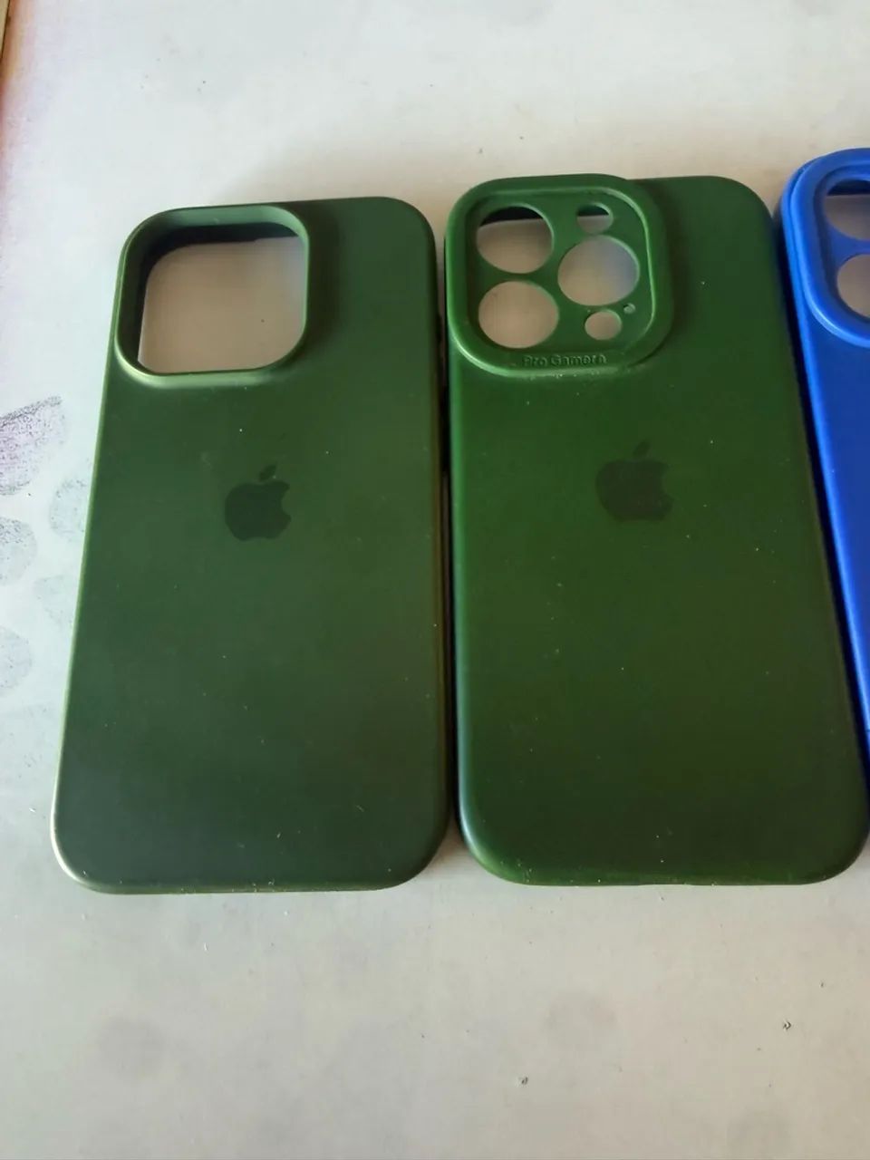 Capinha celular iPhone 15 pro semi nova - Foto 2