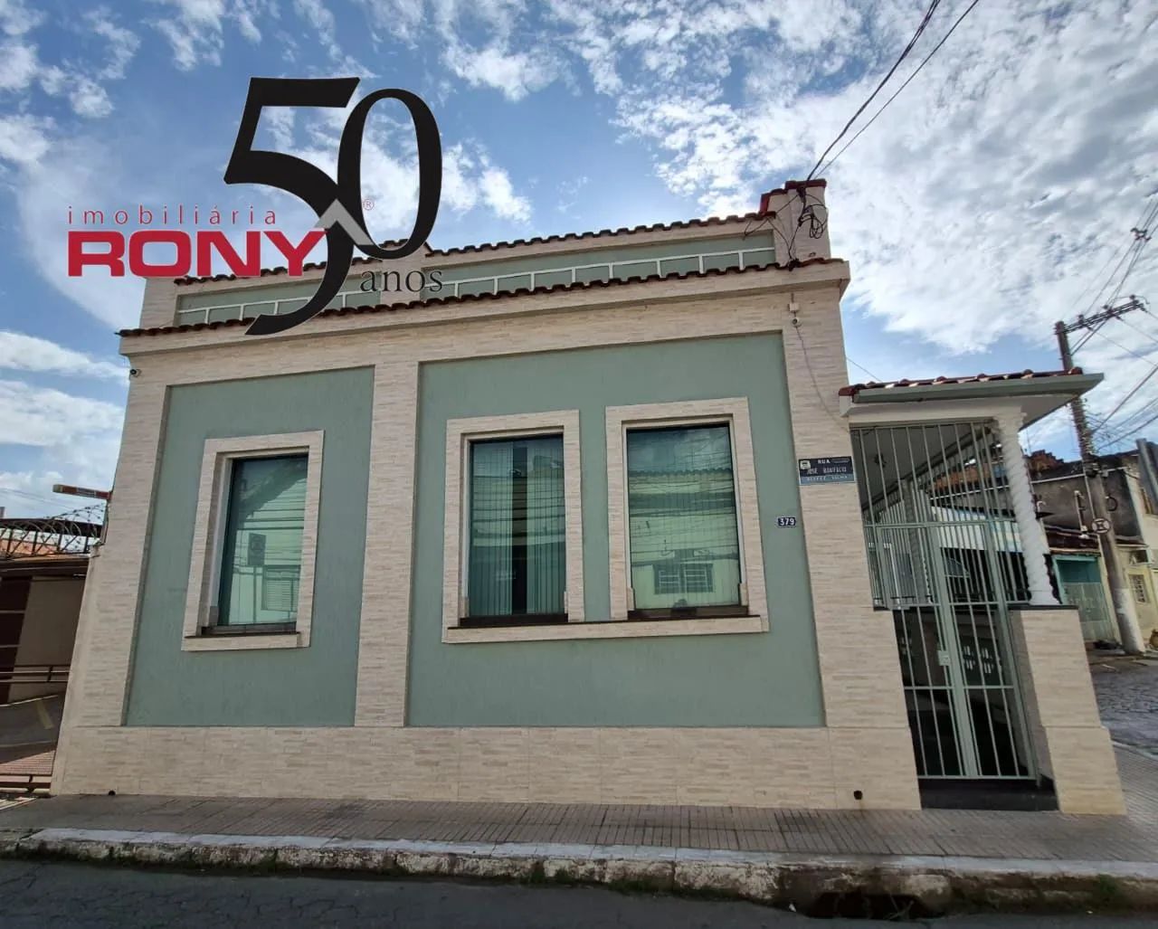 Casa para aluguel Centro Guaratinguetá