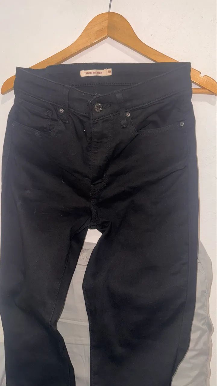 Calça Levis original nunca usada  - Foto 3