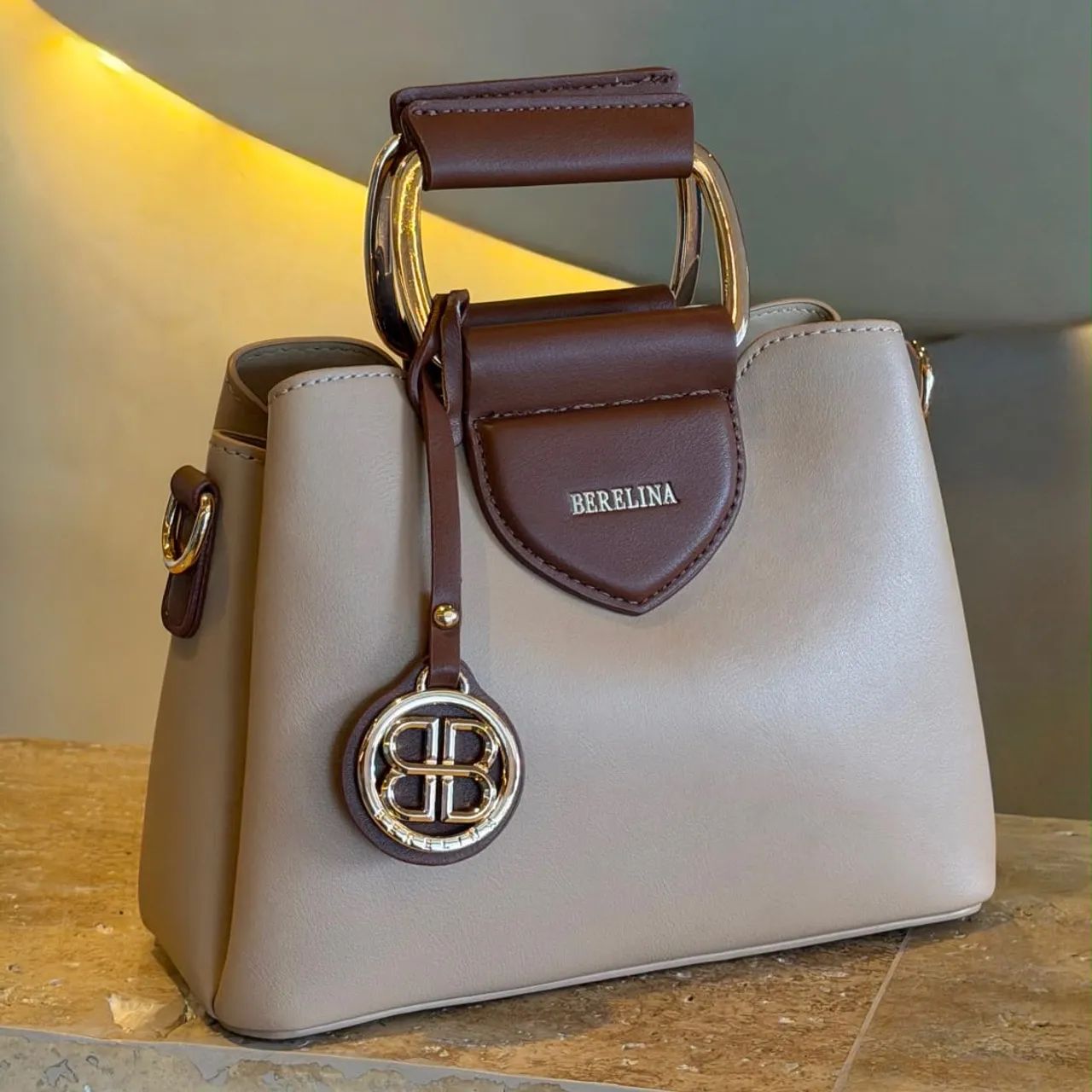 Bolsas tamanho médio  - Foto 3
