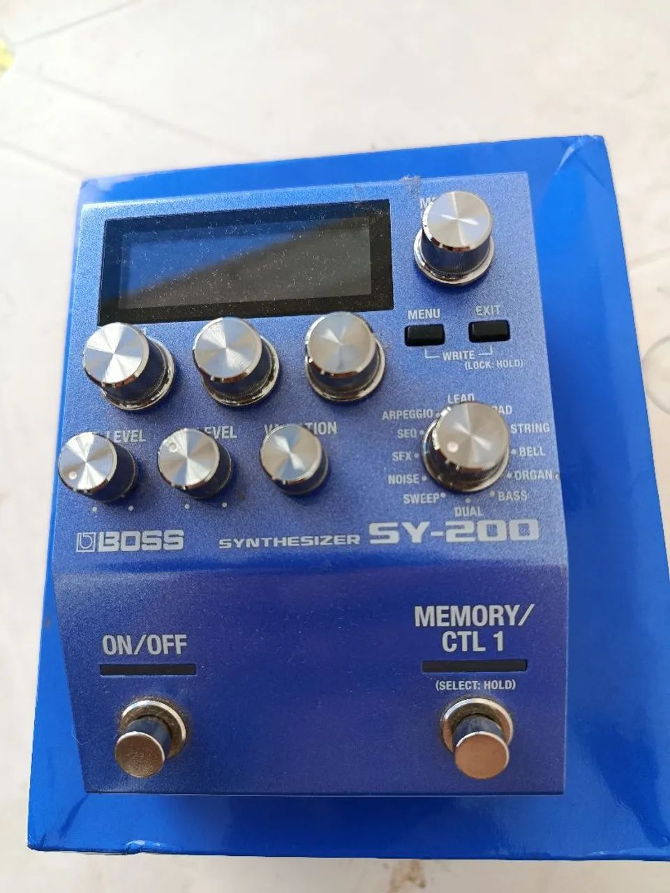 Boss Synthesizer SY-200 - Foto 2