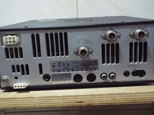 Transceptor ICOM IC746PRO - Foto 2