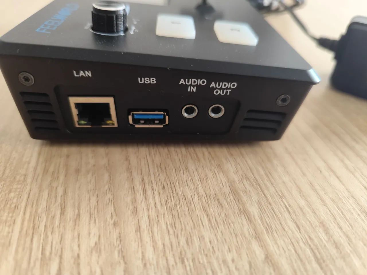 Switch Livepro L1 FEELWORLD - Foto 2