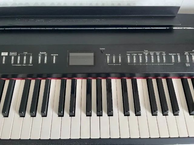 Vendo Piano Digital Roland FP-7 Usado, com Pedal e Suporte Originais + Banco e Hard Case - Foto 4