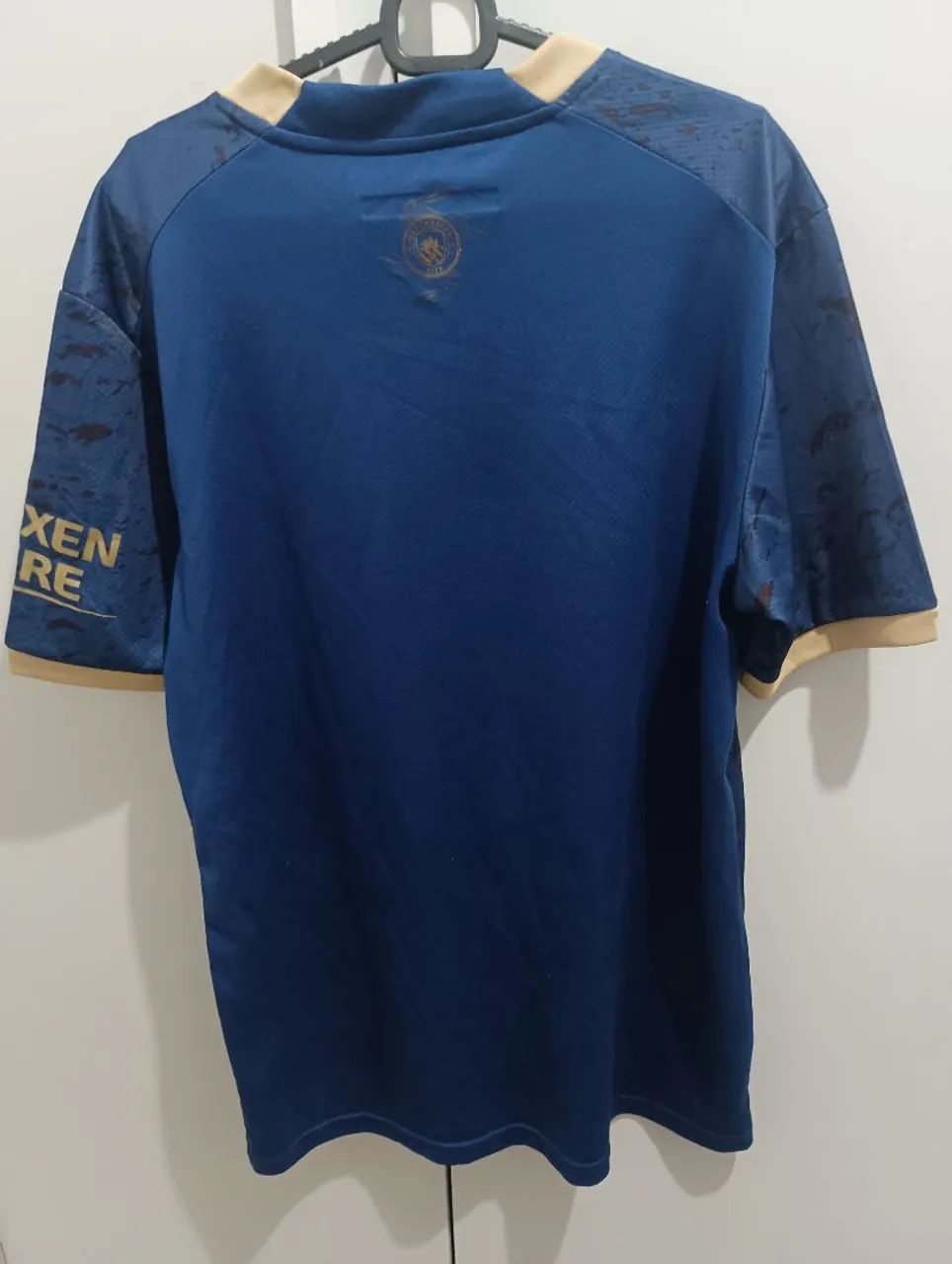 Camisa Manchester city 3° uniforme 2023, calendário chinês, tamanho G, usada. - Foto 2
