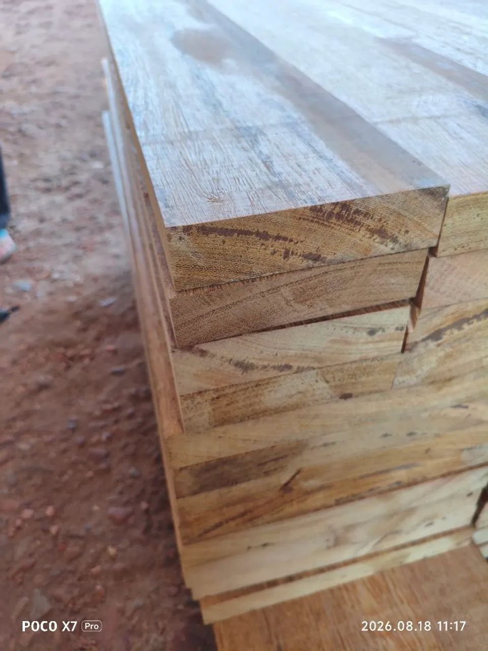 Angelim para escada e patamares 