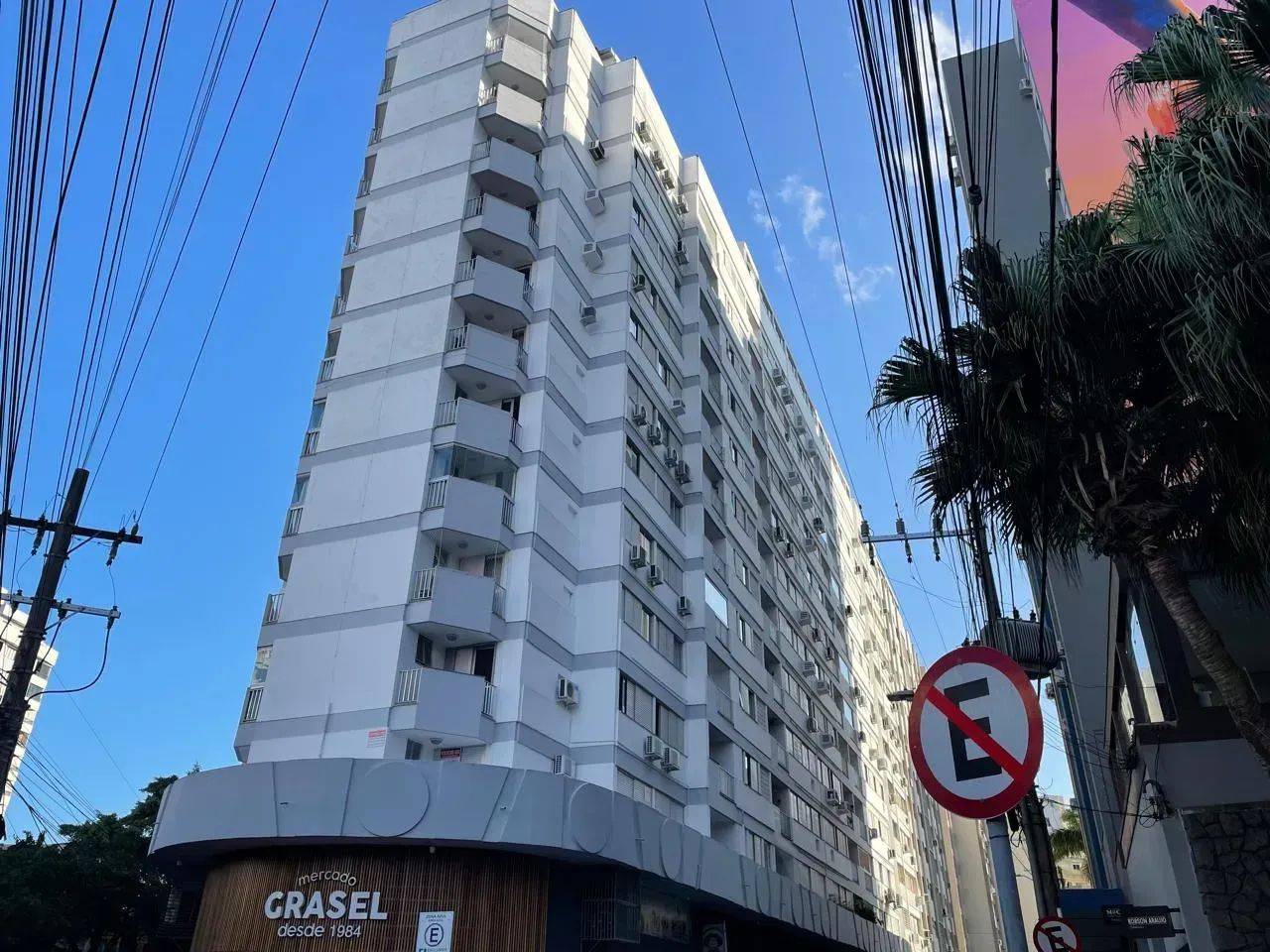 O melhor 2 dormitórios do Centro de Florianópolis - Foto 2