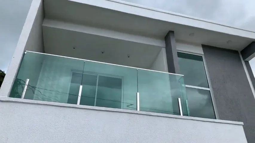 Casa Duplex proximo ao Shopping Eusebio em Condominio -  3 quartos.
