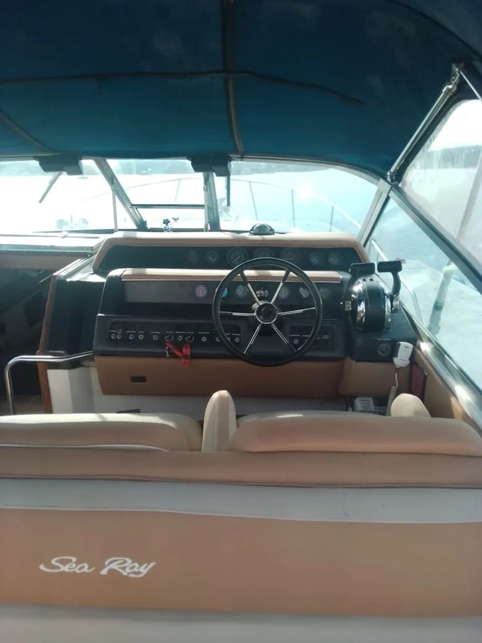 Sea Ray 30 pés - Conforto, Potência e Pronta para Navegar - Foto 7
