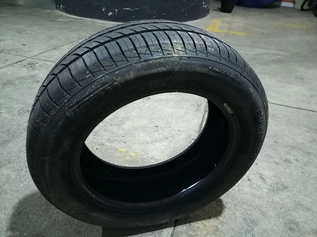 Pneu aro 15