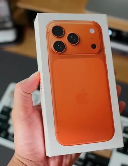iPhone 17 Pro Max 512GB,  Do seu jeito - laranja - Foto 3