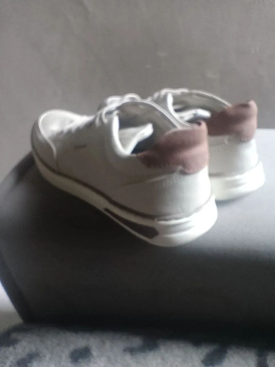 Vende-se Sapato 