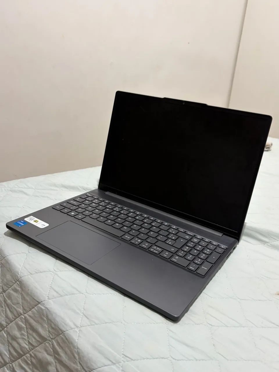 Lenovo IdeaPad Slim 3