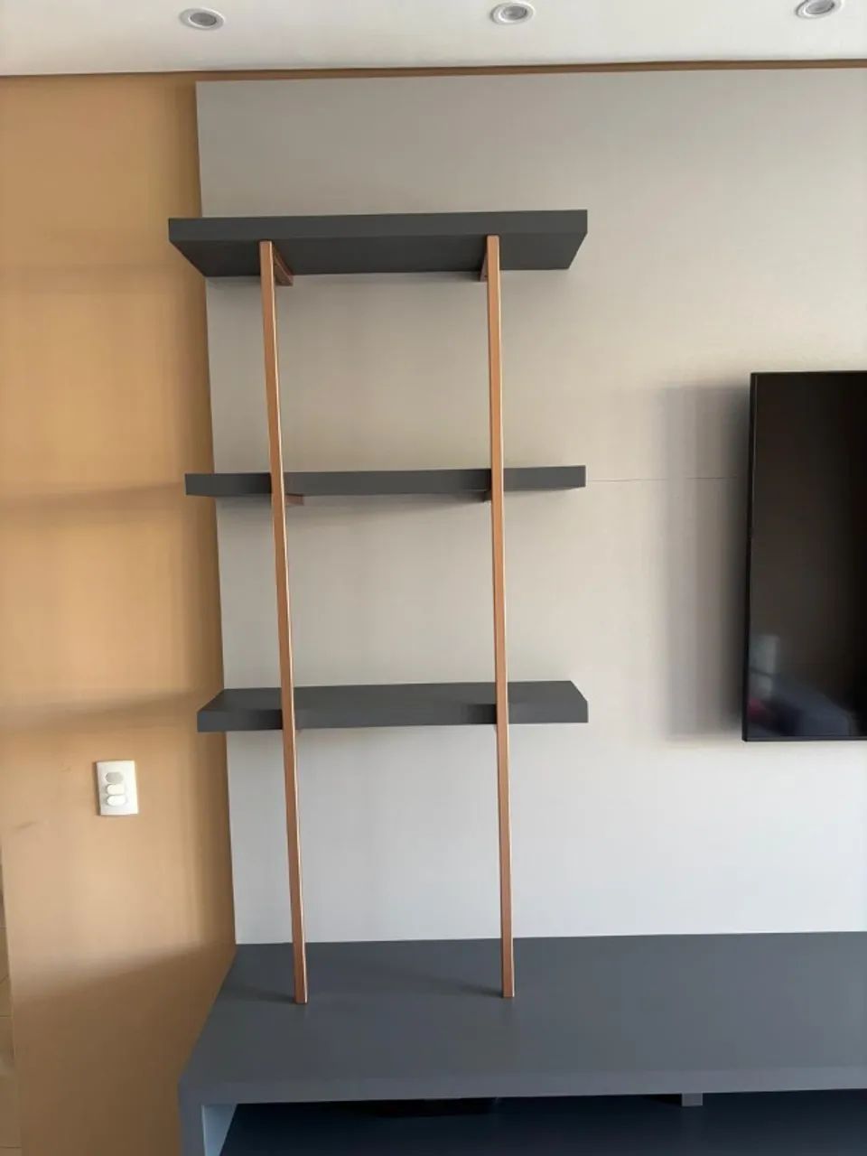 Rack com Painel para Sala de Estar - Excelente Estado - Foto 3