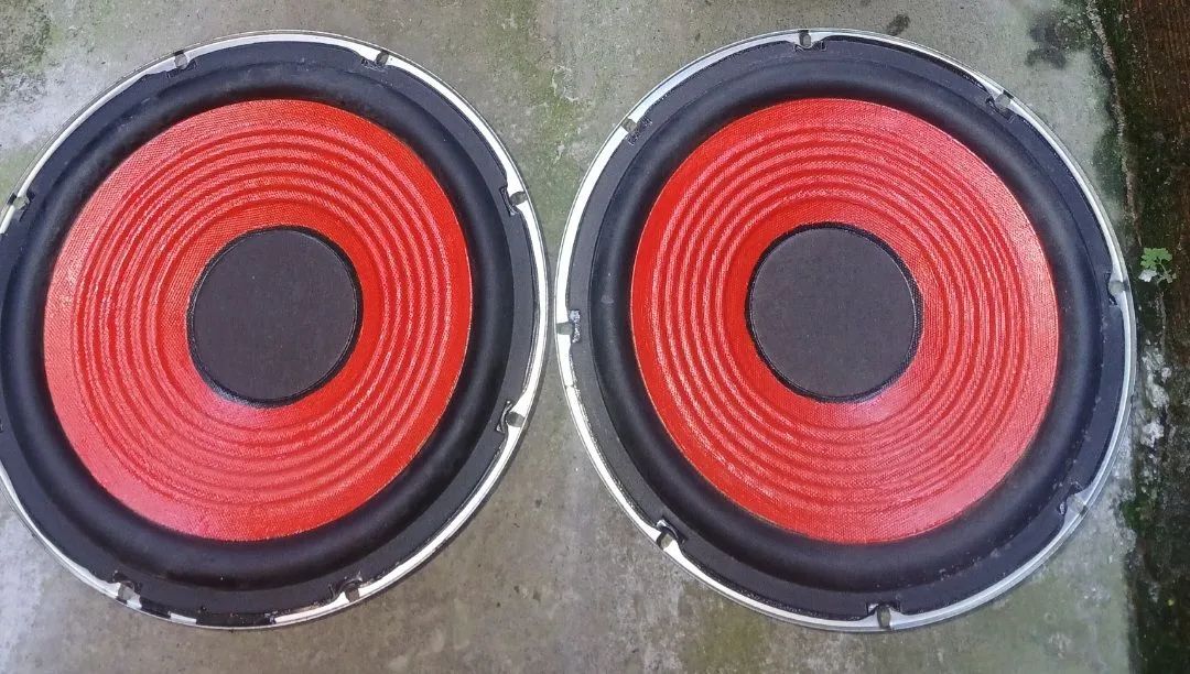 Dois alto falantes SUB  sony 10 polegadas 6 ohmes 200 w rms - Foto 3
