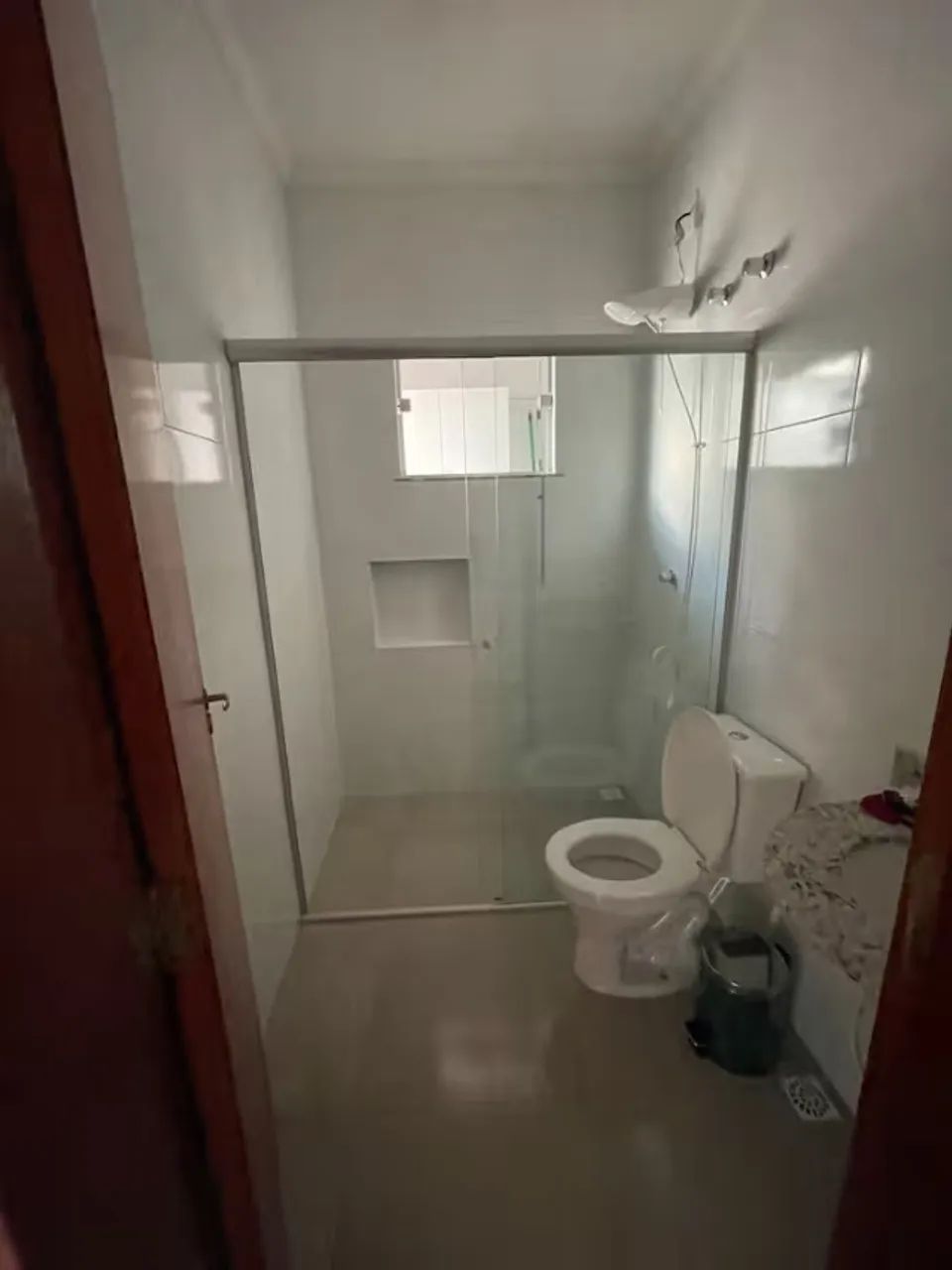 Casa no bairro Parque Real com suíte principal com ar condicionado e um quarto. - Foto 3