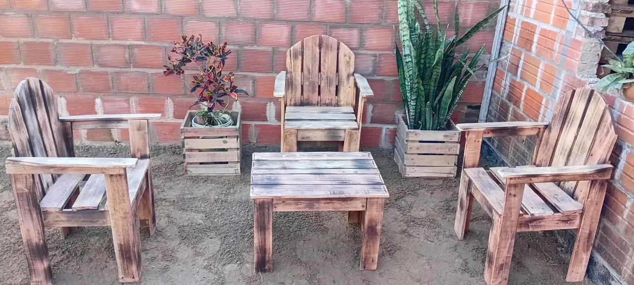 Ideias rústico para decoração de sua casa feito de paletes  - Foto 3
