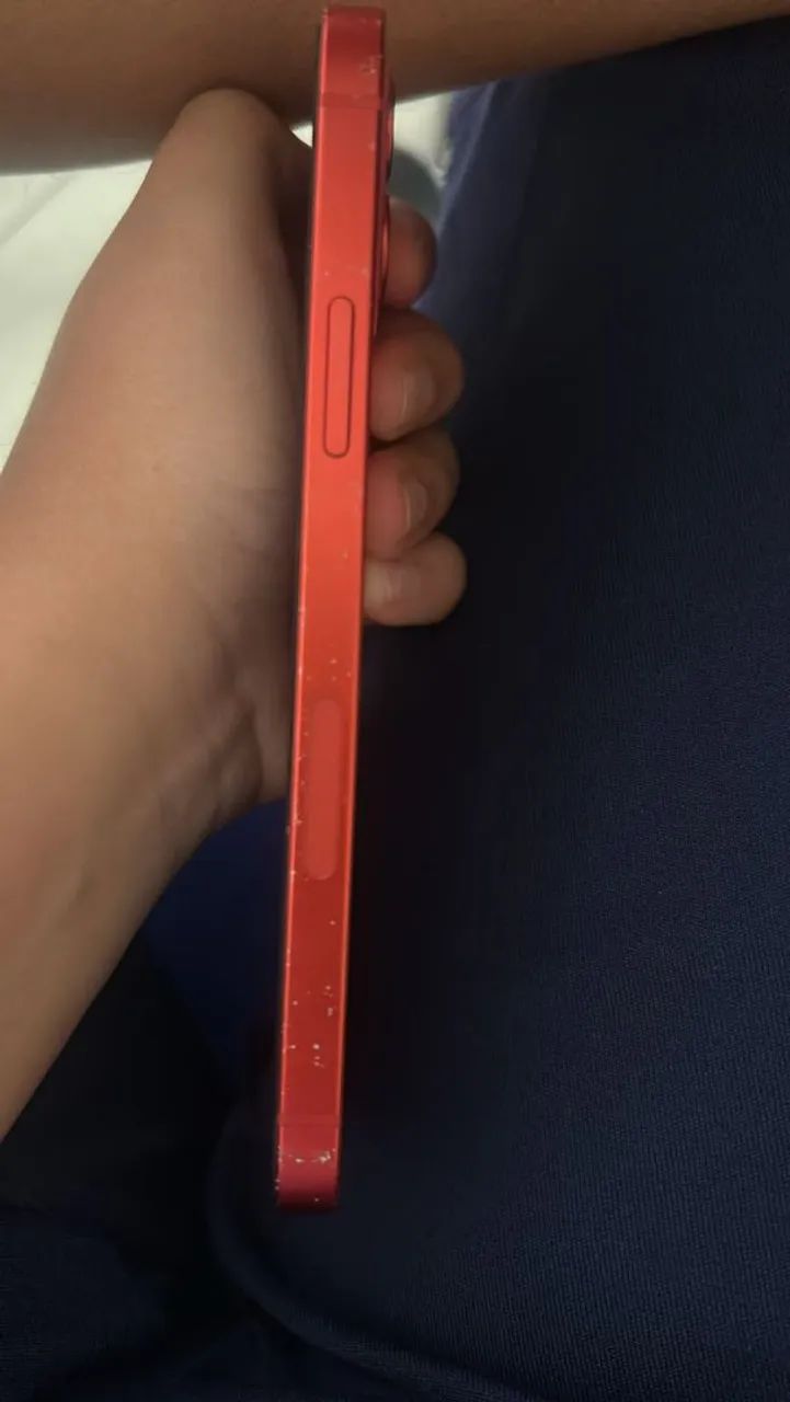 iPhone 12 vermelho Acompanha Brindes!!?
