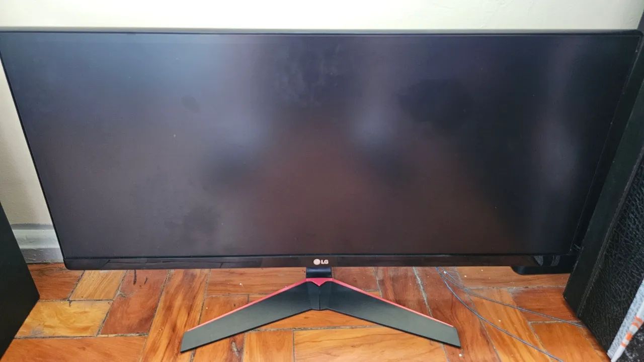 Monitor LG ultrawide