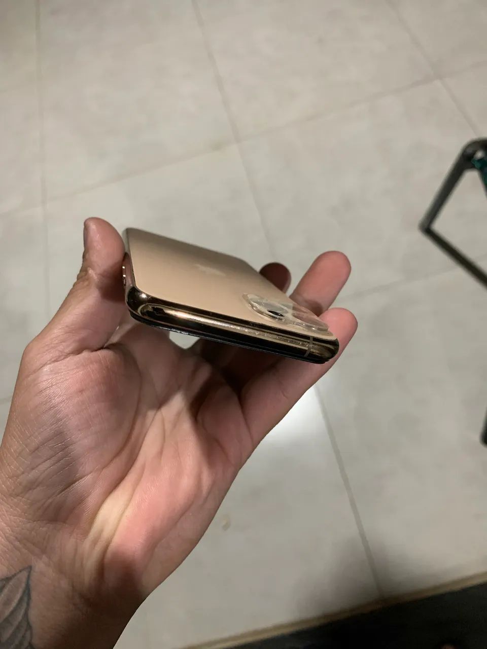 iPhone 11 Pro 64gb  - Foto 2
