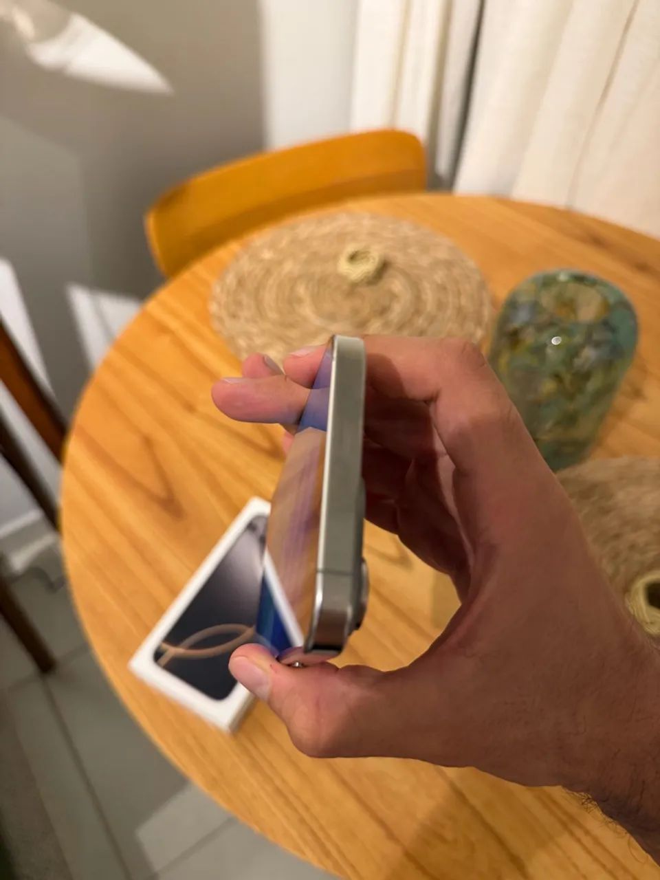 iPhone 16 Pro Max (256 Gb) - Caixa e nota fiscal  - Foto 5