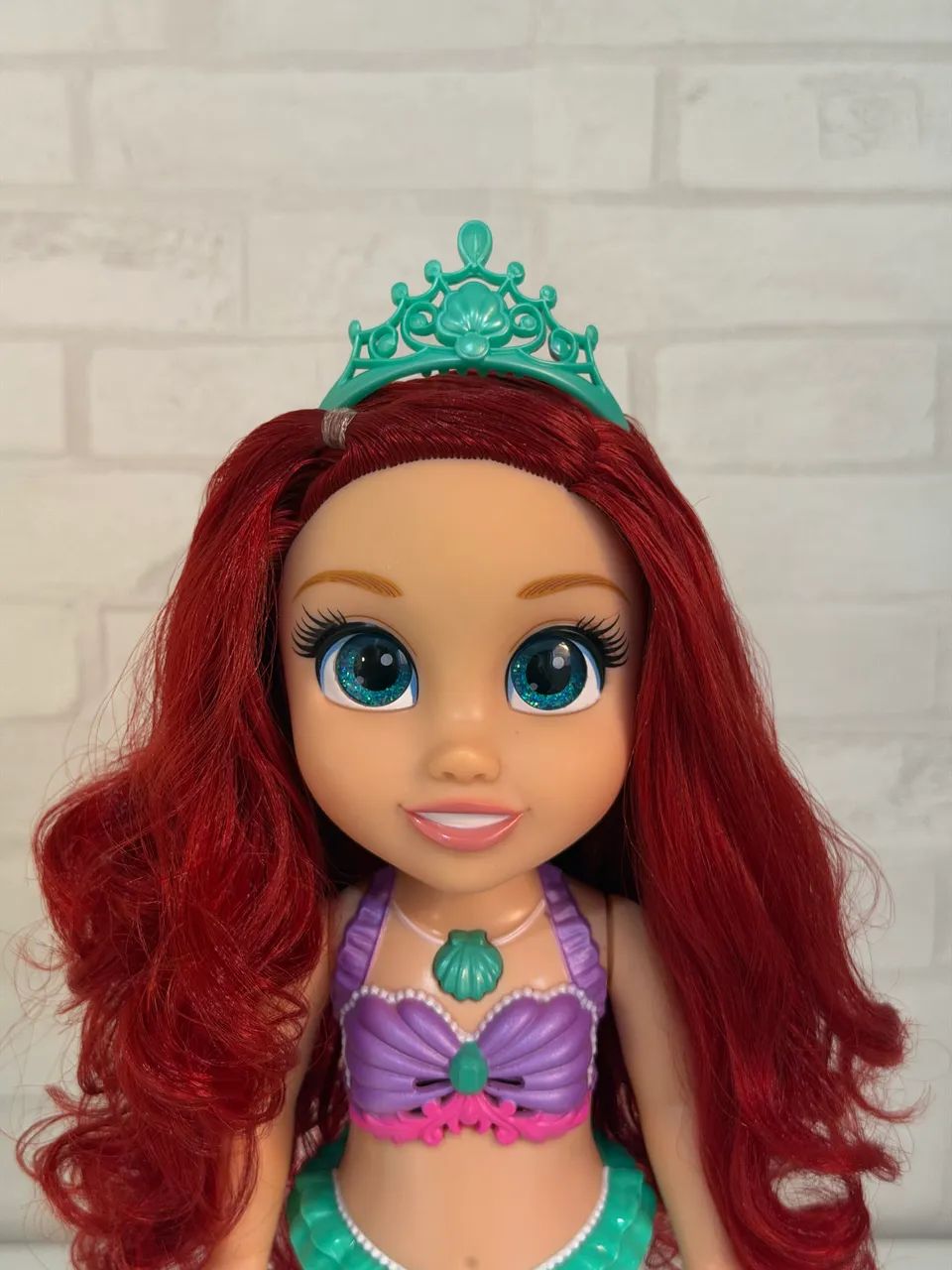 Boneca Disney Princess Ariel Sing e Sparkle - Foto 3
