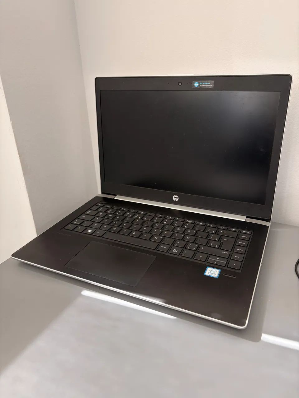 Notebook HP i5 8th / 8gb / Ssd 120gb