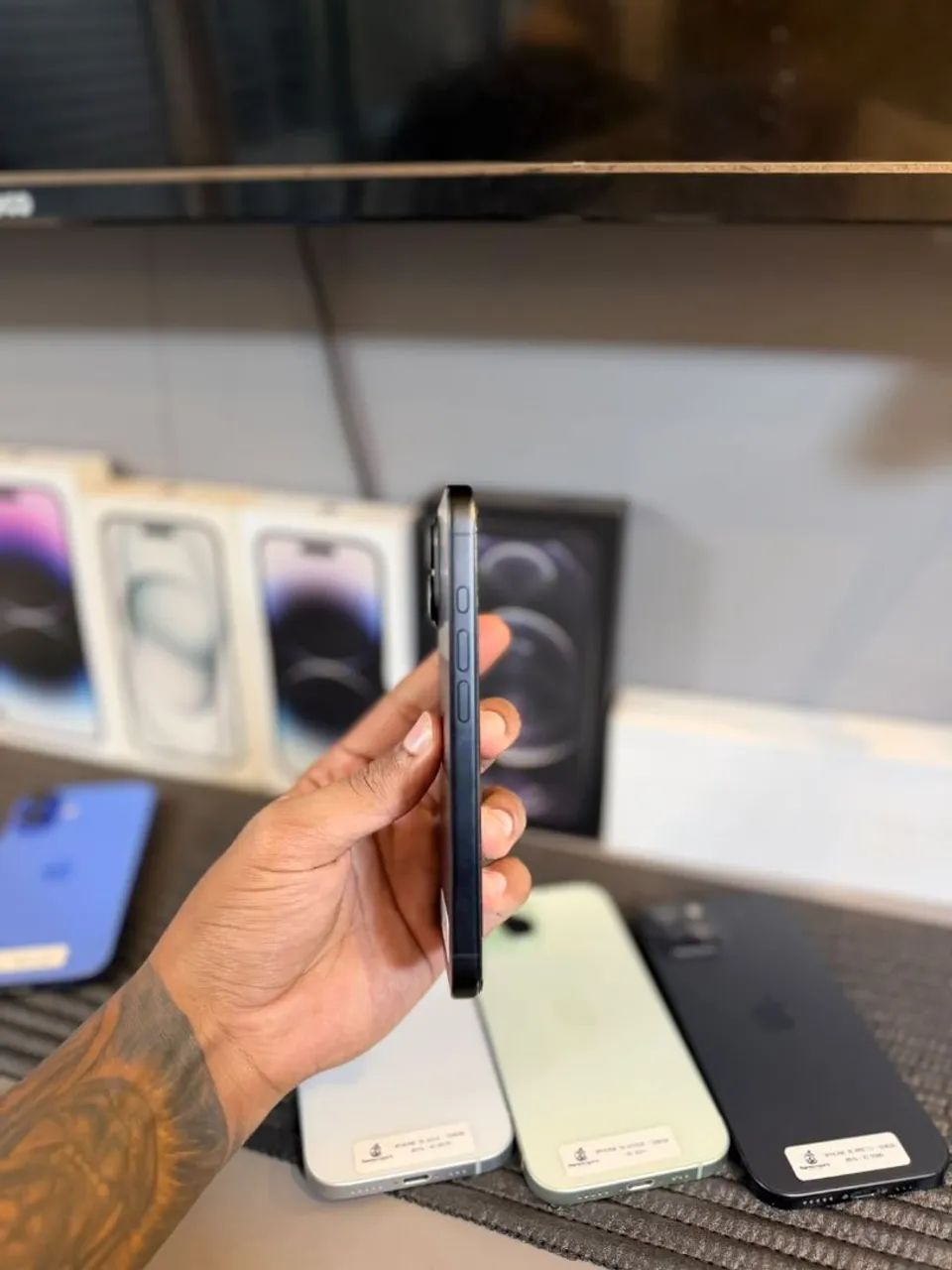 IPHONE 16 128GB<br>R$ 3.799 - Foto 2