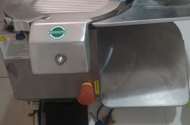 Cortador de Frios Automático