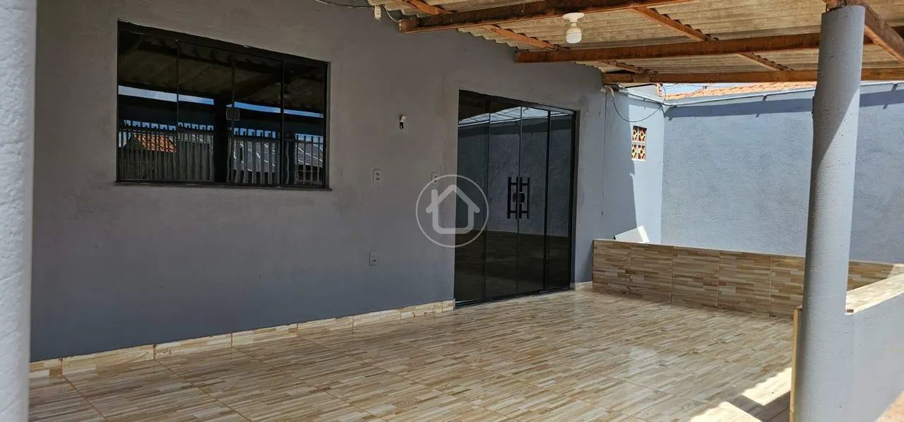 CASA 2 Q SENDO 1 SUITE WANTUIL DE FREITAS
