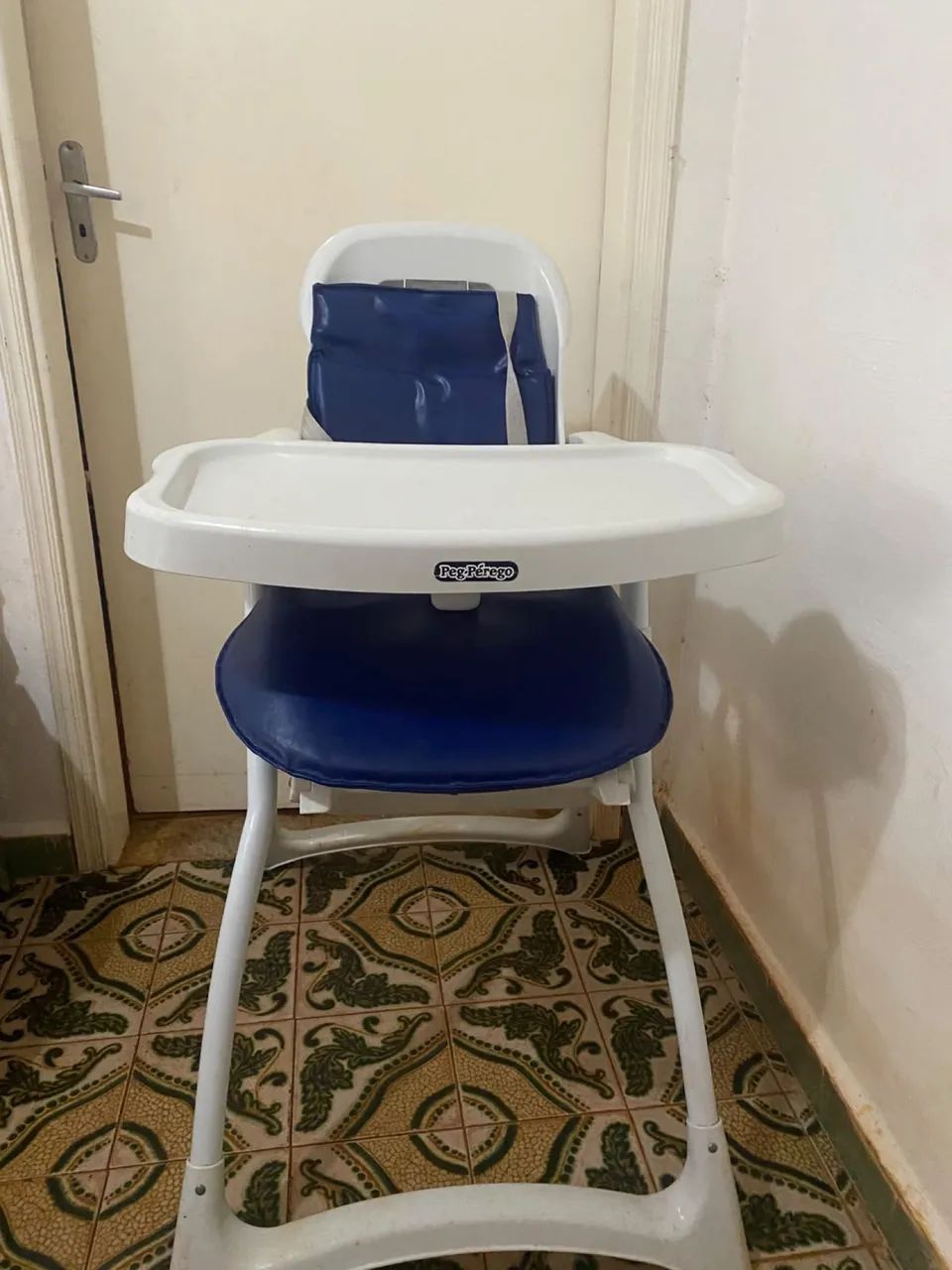 Cadeira de alimentação para bebê 