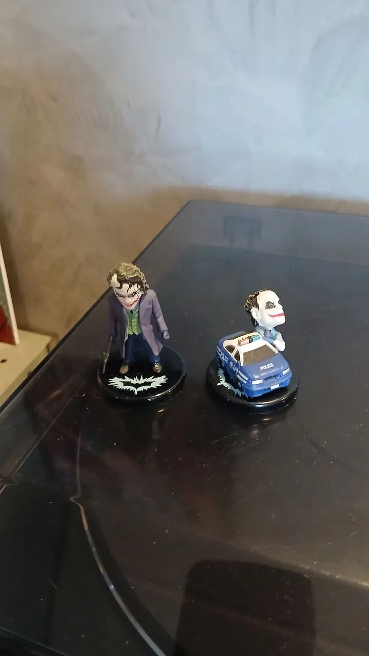 Miniaturas colecionáveis do Coringa. 6cm e 3 cm de altura <br> - Foto 2