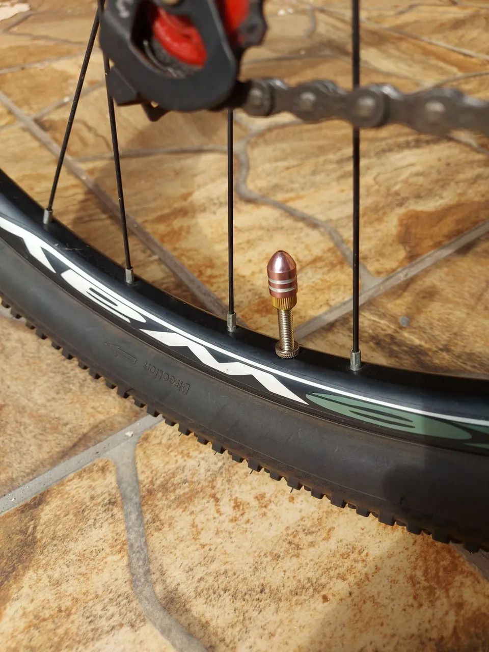 Bicicleta aro 29 Shimano - Foto 4