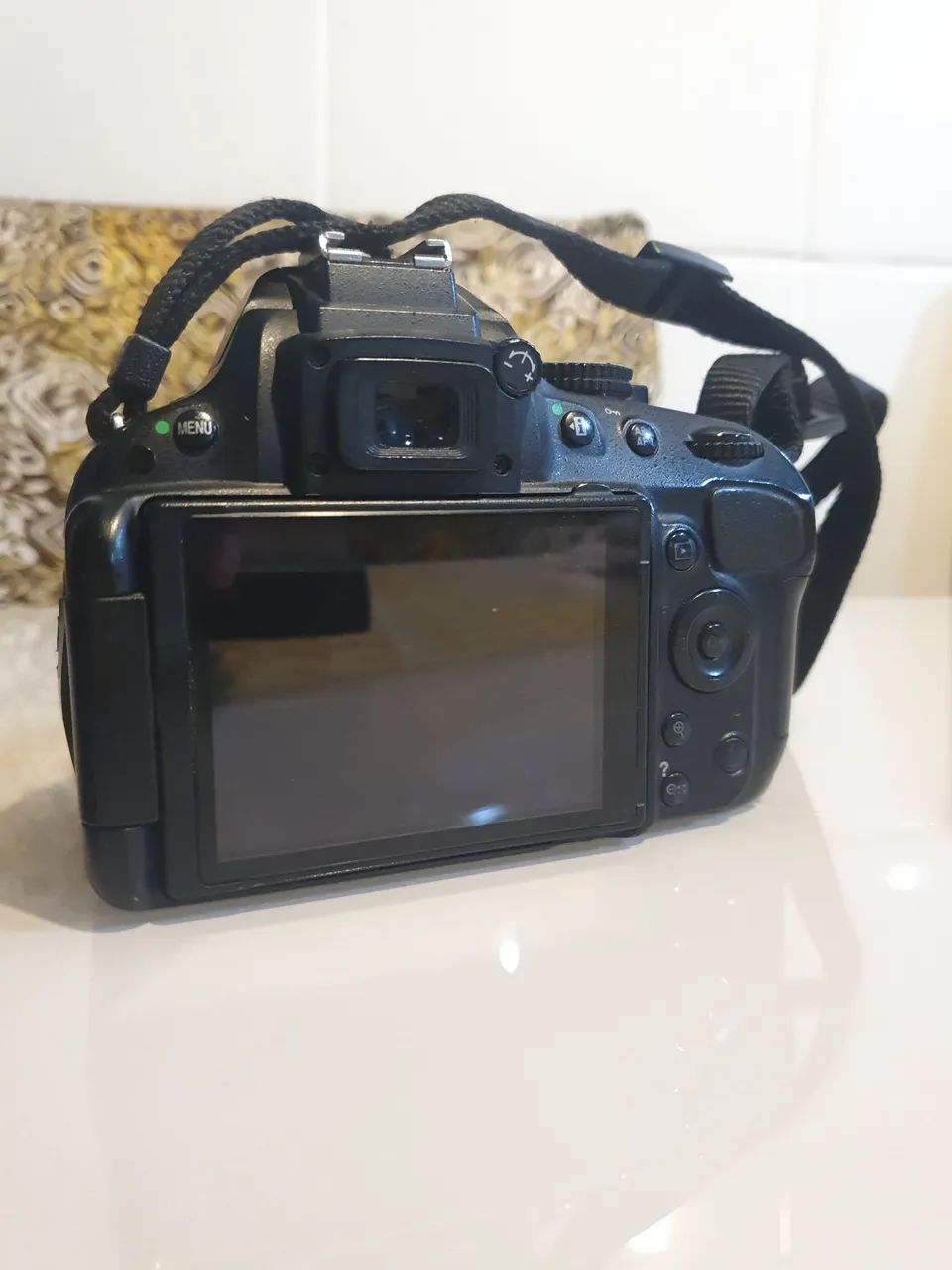 Nikon D5100 com defeito - Foto 3