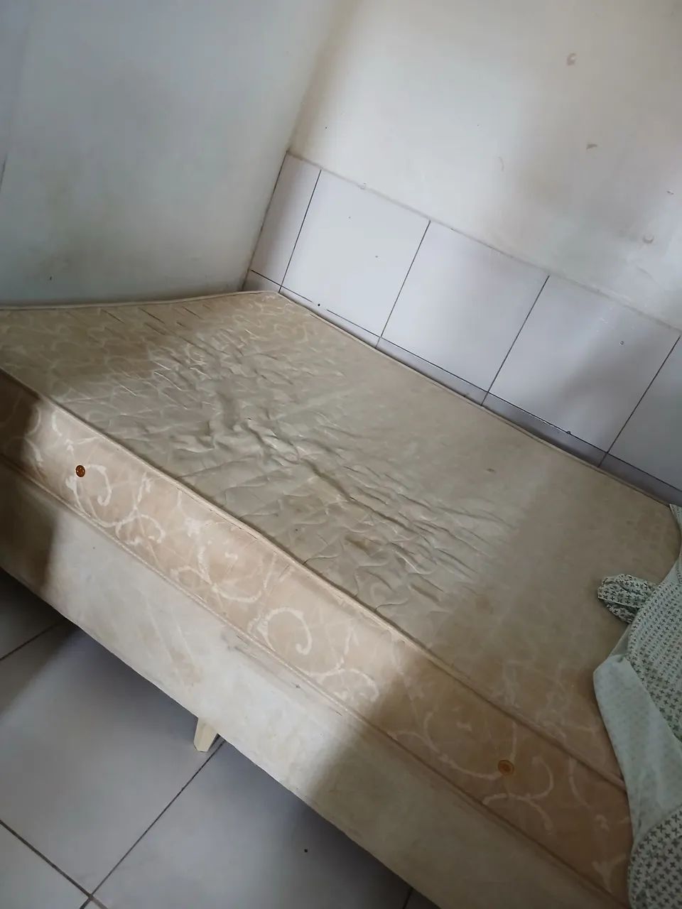 CAMA DE CASAL USADA - Foto 2