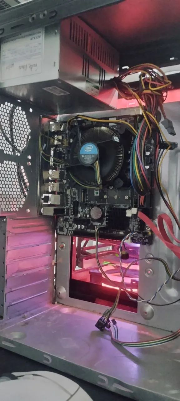 Pc i7 8GB ram SSD 