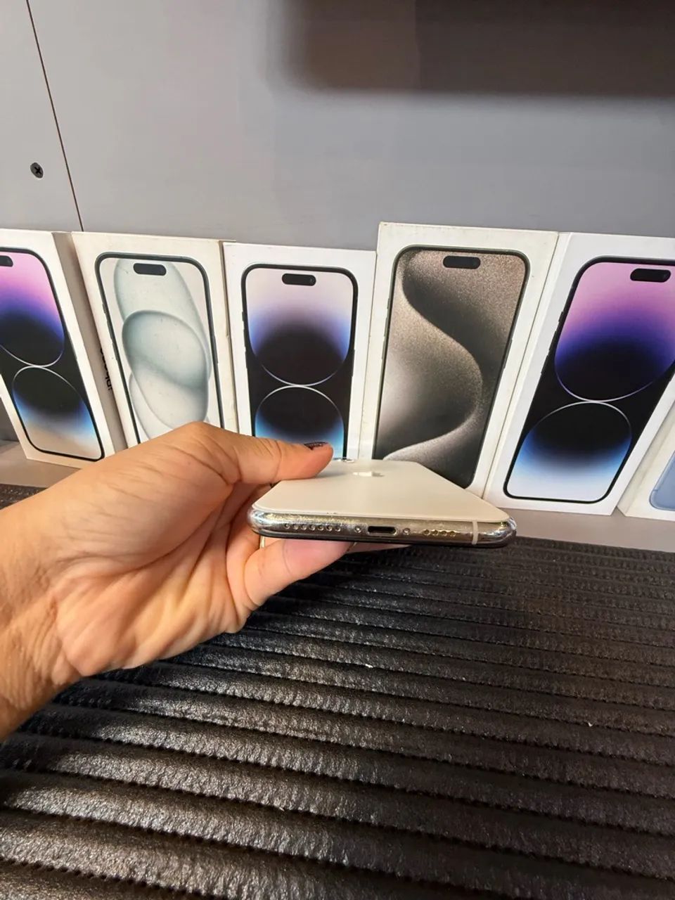 IPHONE 11 PRO MAX 64 GB SEM FACE ID  - Foto 3