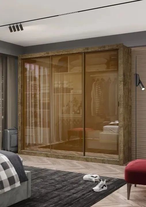 GUARDA-ROUPA ESPANHA REFLETA 3 PORTAS 4 GAVETAS Dividimos Em Até 10x Sem Juros