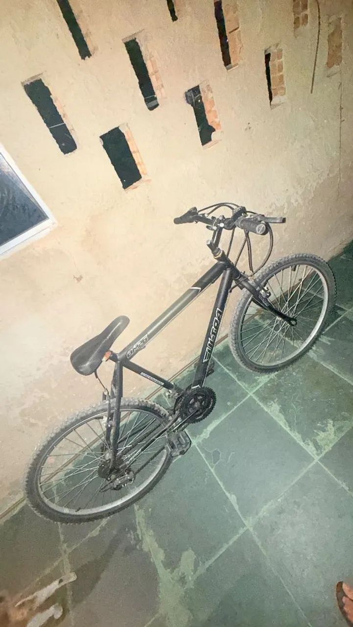 Bicicleta aro 26 com marcha - Foto 5