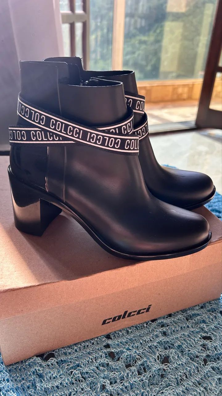 Bota Colcci Original