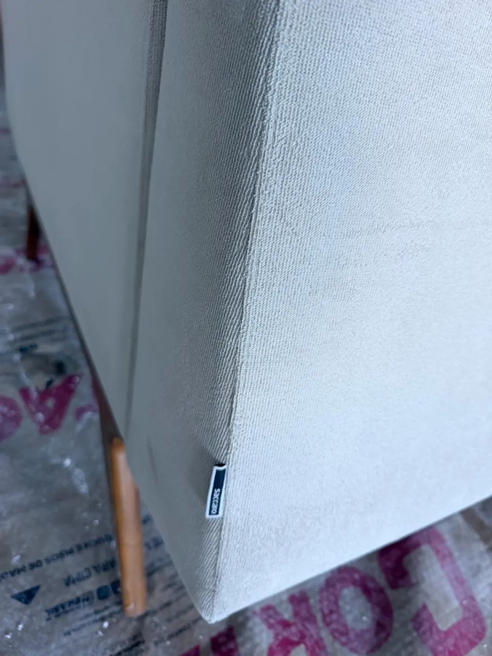 2 Poltronas Saccaro Bege/Cinza - Design Sofisticado - Foto 3