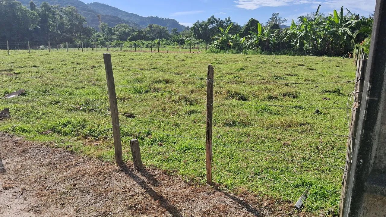 Terreno urbano 6.500 m² em Santo Amaro da Imperatriz-SC 