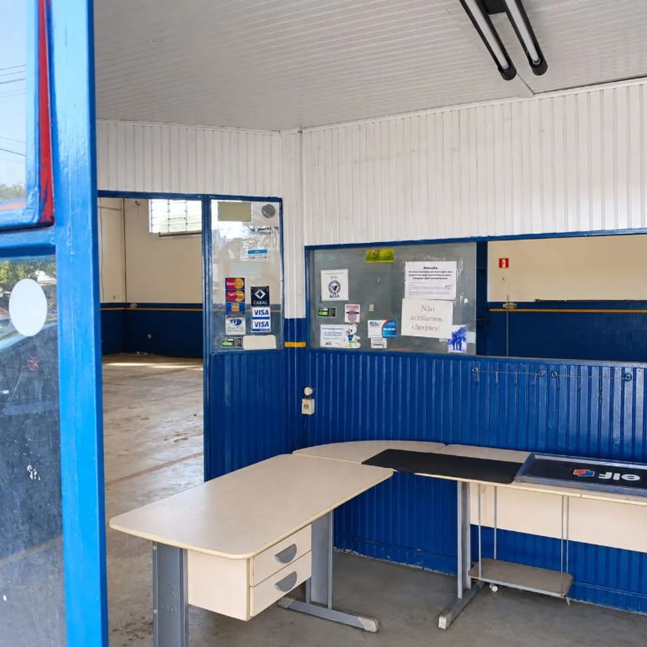 Locação de Comercial / Salão na cidade de ARAPONGAS - Foto 2